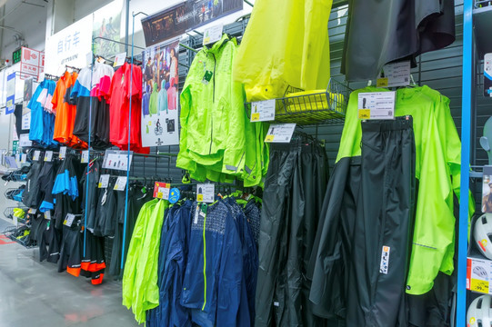 體育用品與運(yùn)動品牌店 連接健康生活與潮流風(fēng)尚的橋梁